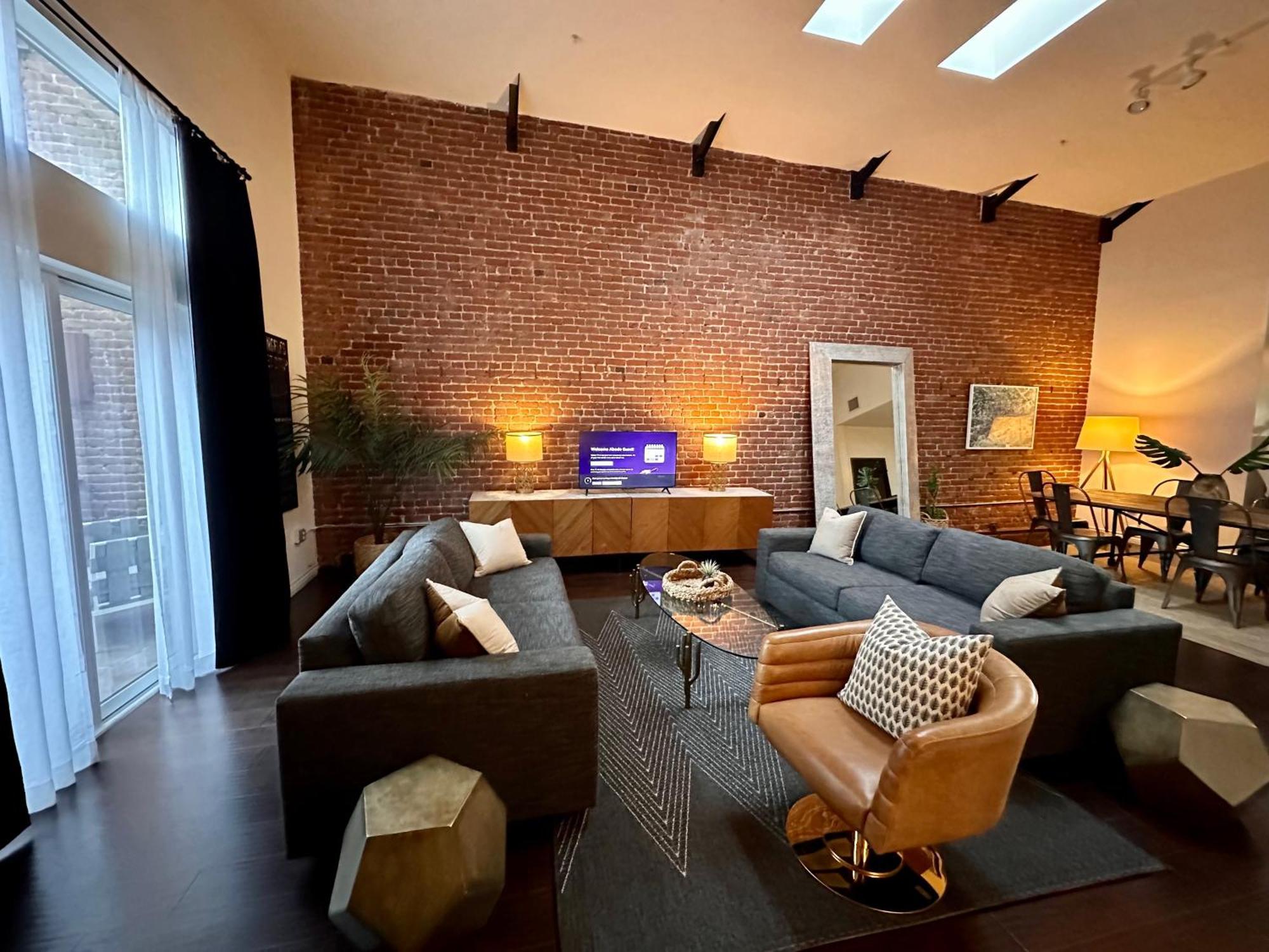 Abode Los Angeles - Downtown Historic Core Exterior photo