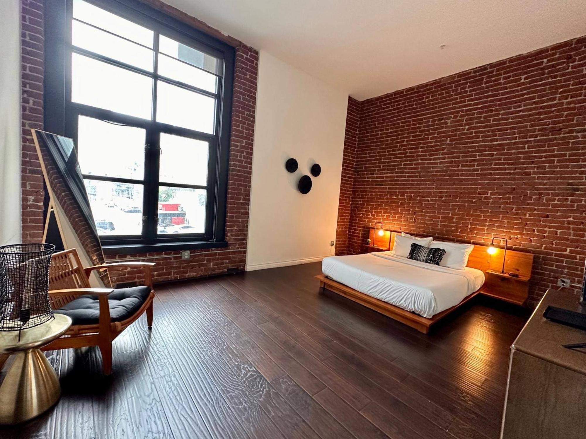 Abode Los Angeles - Downtown Historic Core Exterior photo
